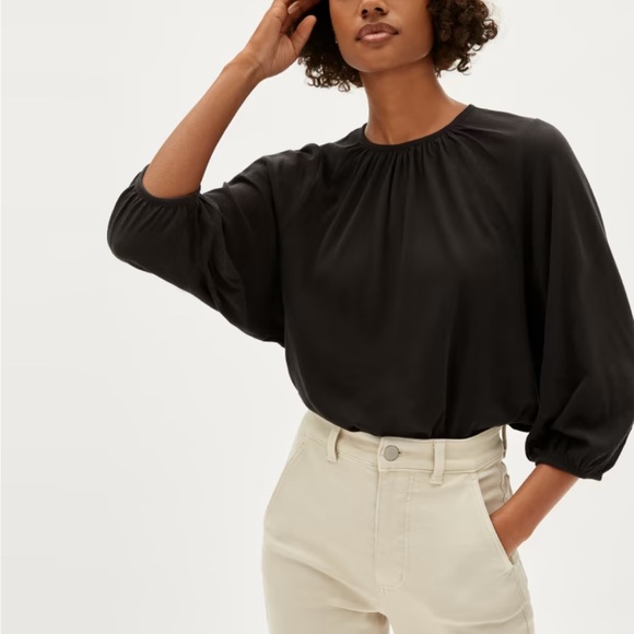 Everlane - women’s The Air Poet Tee black 3/4 balloon sleeve crewneck Tee size M - Picture 1 of 7